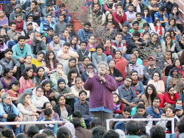 Khalid and other absconding students attend meet in JNU