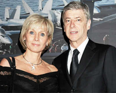 Wenger splits from wife