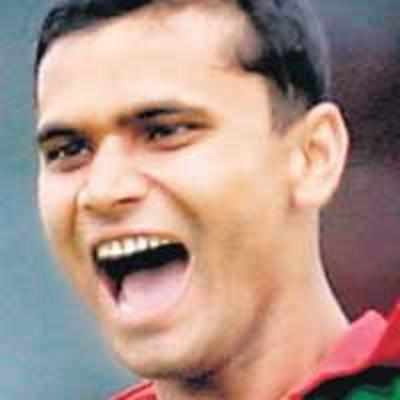 Bangladesh bowlers dominate Windies