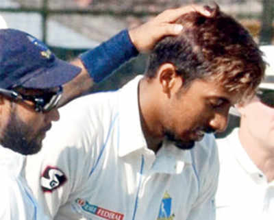 Ranji Trophy Group D match: Vidarbha's Aditya Sarwate survives head injury in match against Bengal