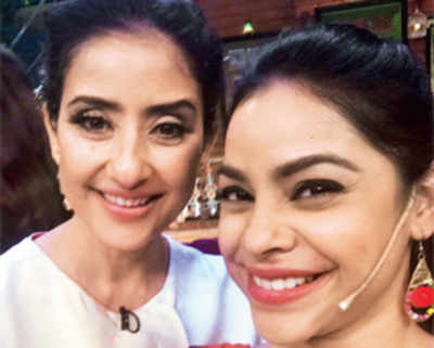 Manisha Koirala reunites with Mann co-star Sumona Chakravarti