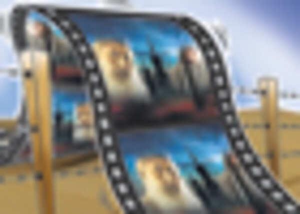 Lollywood leaps across the LOC