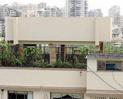 Napean Sea Road resident fights society to remove fire-trap terrace door