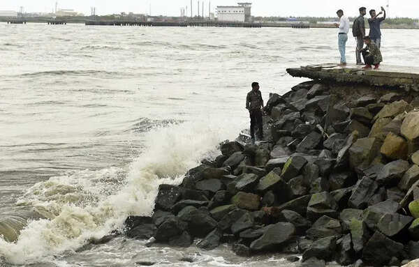 Kerala weighs seawater desalination for droughts