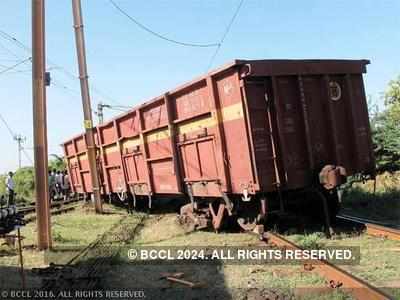 Blog: A day in life of a Dombivlikar – Why the Khandala derailment depresses me for reasons other than property damage