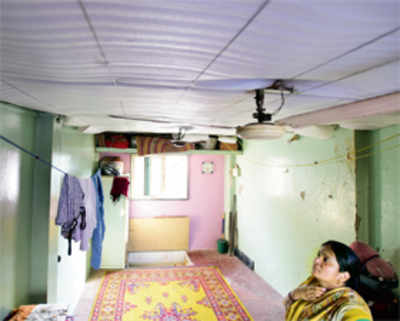 ‘Cool roofs’ beat the heat in slum homes