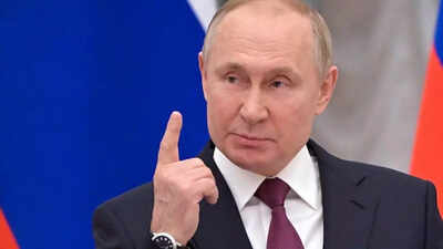 Russia-Ukraine war live updates: 5 killed, 20 wounded by Russian strike on Kherson, says Ukraine