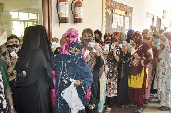 Civic body poll: Sampla tops turnout