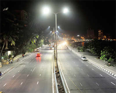 Return Queen’s Necklace to city, Sena tells BEST