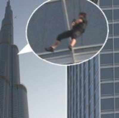Tom Cruise's death-defying stunt