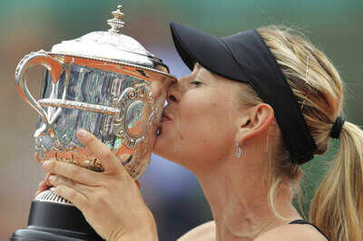 Maria Sharapova retires from tennis at 32