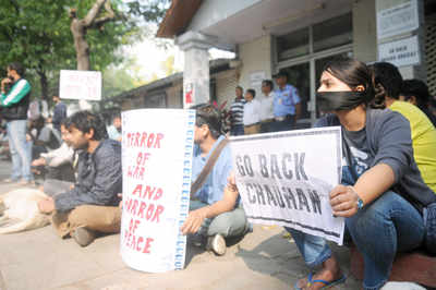 Charge sheet filed against 35 FTII students