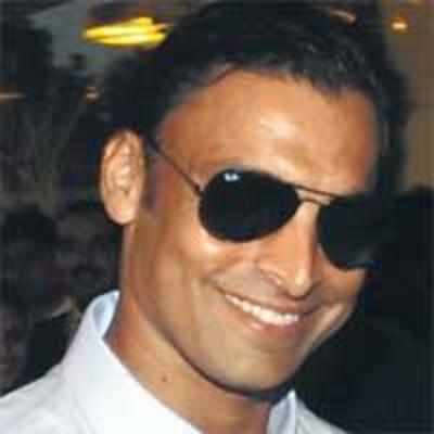 Shoaib Akhtar to meet Sanju in jail