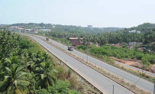 Highway story: Rs 43k-cr spent in 5 years, Rs 16k-cr toll collected