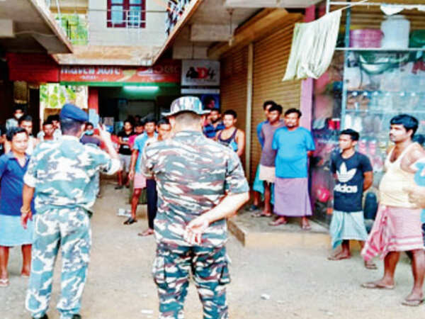 Kerala: Paramilitary men help break language barrier