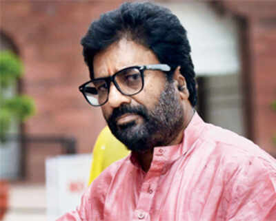 Gaikwad can fly Air India again