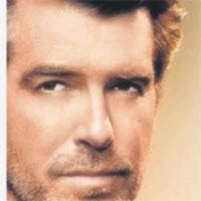 Pierce Brosnan's Lycra love