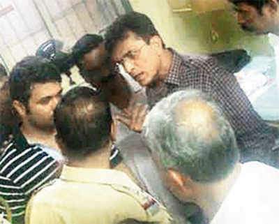 Somaiya booked for assaulting cop