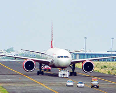 Plane scary: Air India has a bad dream(liner) in HK