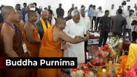 Buddha Purnima: Bihar CM Nitish Kumar offers special prayer to Lord Buddha at Buddha Smriti Park in Patna 