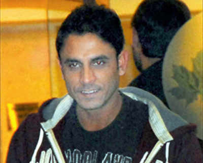 Pak’s Rehman banned after three beamers