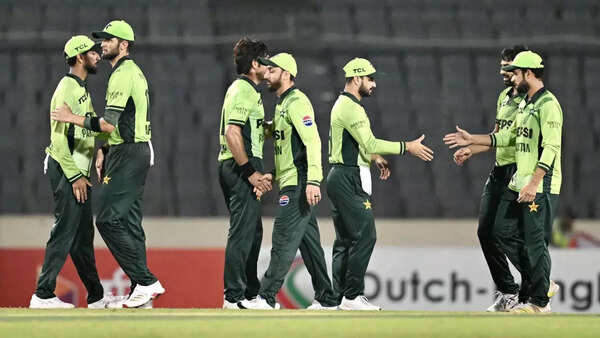 'India's DNA is to win trophies, ours is to lose': Rashid Latif tears into Pakistan cricket - WATCH
