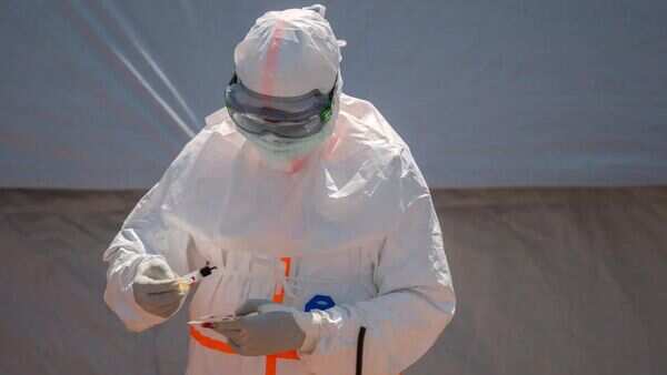 US plans to bar its citizens in Congo from flying home directly amid Ebola outbreak