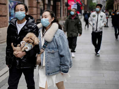 Wuhan residents told to stay home for fear of rebound