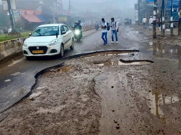Light showers bring back sewer and power issues in several Noida sectors