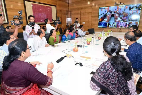 Govt announces upgrade of all anganwadi centres