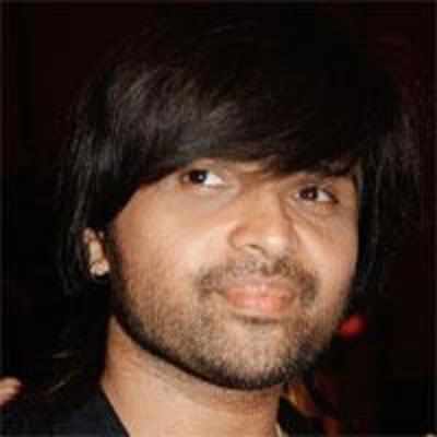 Himesh hands over musical reins to Gupta