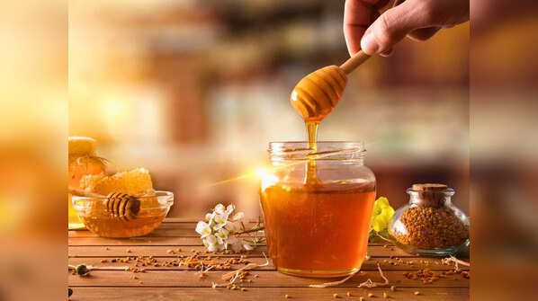 Can 1 tsp honey really help relieve seasonal allergies? Tips to ...