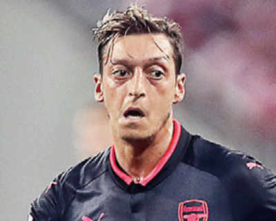 Ozil on verge of huge Gunners deal