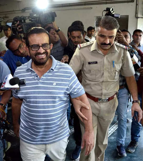 FIR filed against 4 Gajera brothers in Rs 1,928 Cr Fraud Case