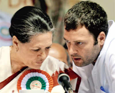 Has Congress begun looking for a new prime minister?