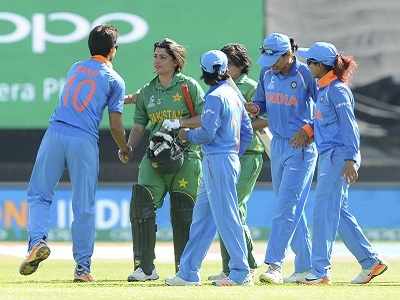 ICC Women's World Cup 2017: India beats Pakistan by 95 runs as Ekta Bisht demolishes top order