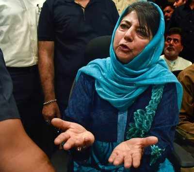 Muscular security policy will not work in Jammu & Kashmir, Mehbooba Mufti says after tendering resignation; Omar Abdullah calls it collective failure of central, state governments