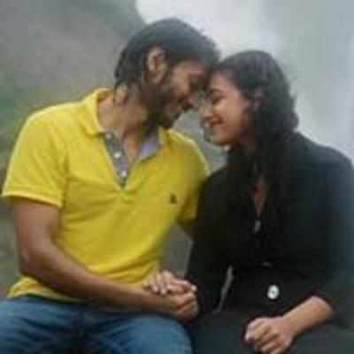 <i/>Mynaa: </i>Croons a fresh tune