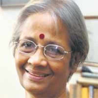 Shanta Gokhale gets state award for literary creation