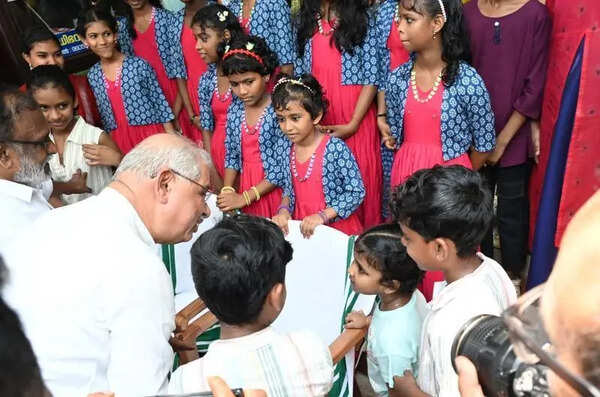 Citizens have key role in social responsibility: Governor