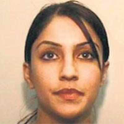 Sikh woman gets life for stabbing lover's wife in UK