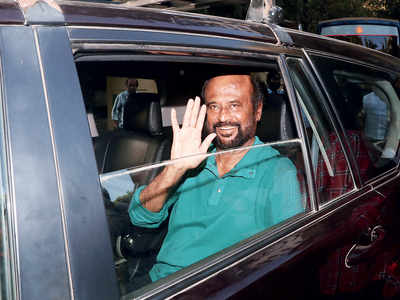 Rajinikanth arrives in Mumbai to shoot for Darbar