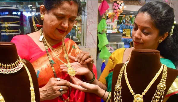 Prices soar but gold glitters this Dhanteras