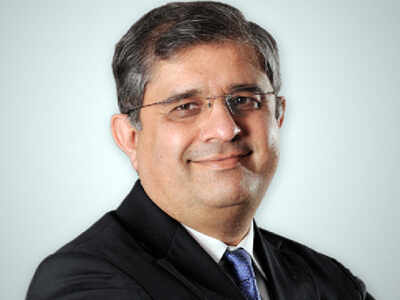 HDFC’s Amitabh Chaudhry to be new Axis Bank MD, CEO