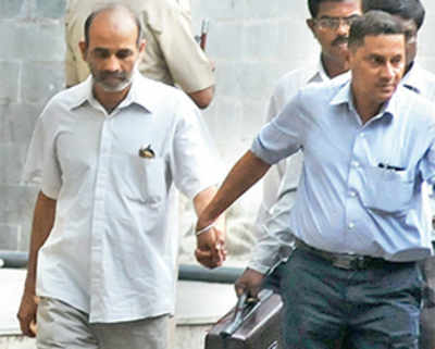 SIT files chargesheet against Virendra Tawde