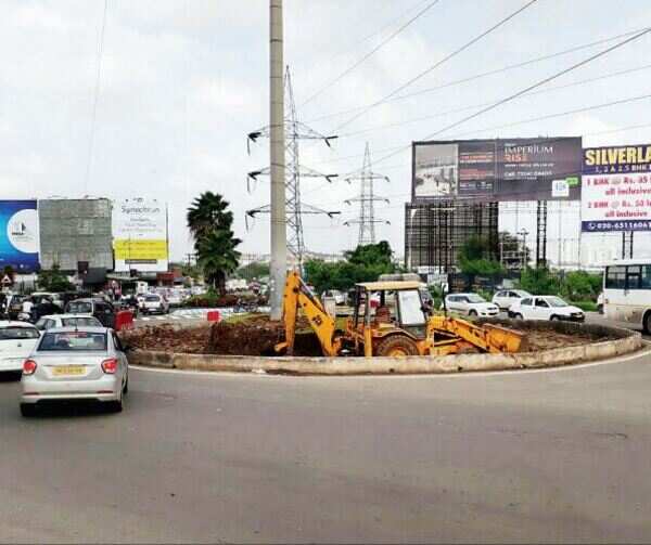 Authorities concede to commuters’ demands, set to trim Wipro circle