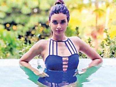 Diana Penty reveals ‘cool’ trick to deal with lockdown, curfews