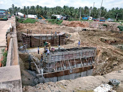 BBMP begins work on Varthur Kodi