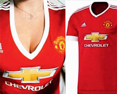 Manchester United's new kit defended by female fans amid claims of sexism -  Mirror Online