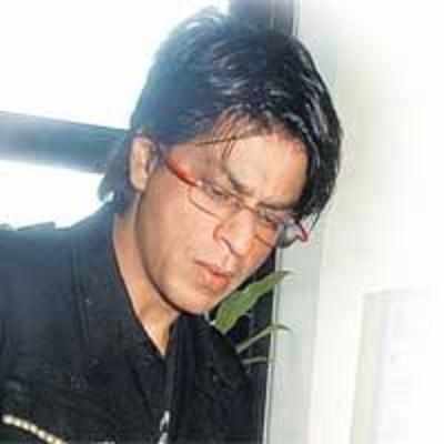 Shah Rukh turns bIZ consultant